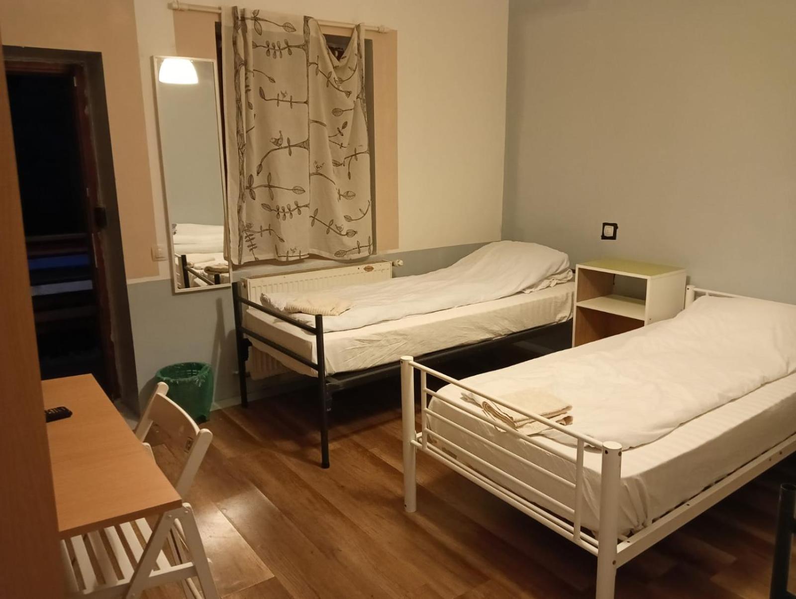 Zen Hostel Cluj Napoca Bagian luar foto
