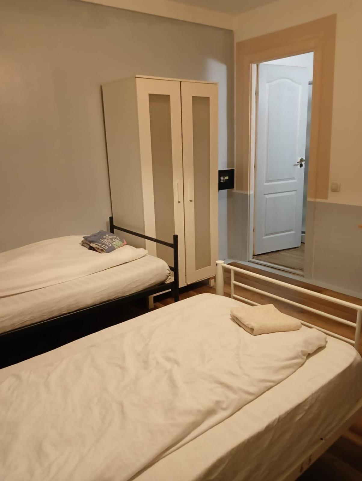 Zen Hostel Cluj Napoca Bagian luar foto